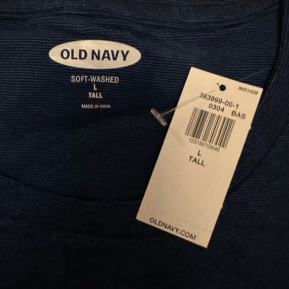 Lot of 4 NWT Old Navy Tees          Size: Large Tall - Picture 2 of 2